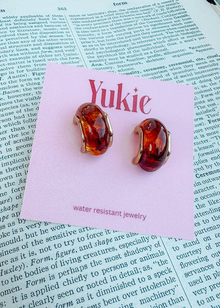 Amber Hugs Earrings