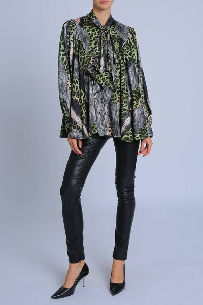 Beulah Style Leopard Printed Satin Blouse