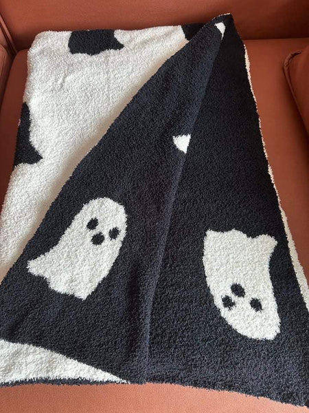 Reversable Viral Ghost Blanket-(Pre-Order ONLY)
