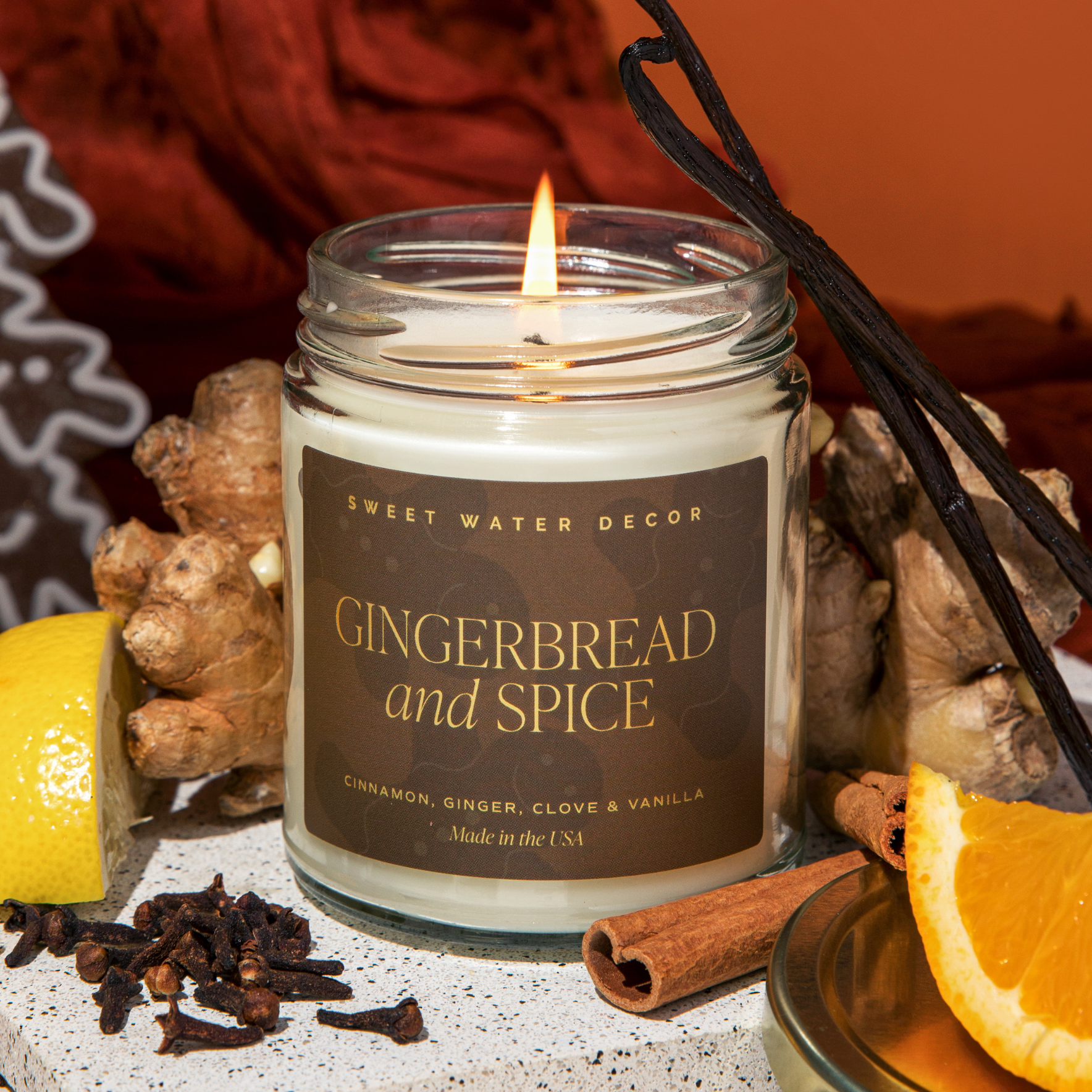 Gingerbread and Spice 9 oz Soy Candle (Gold Foil)