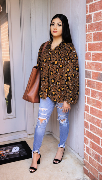 Vermont Getaway Leopard Spotted Shift Top